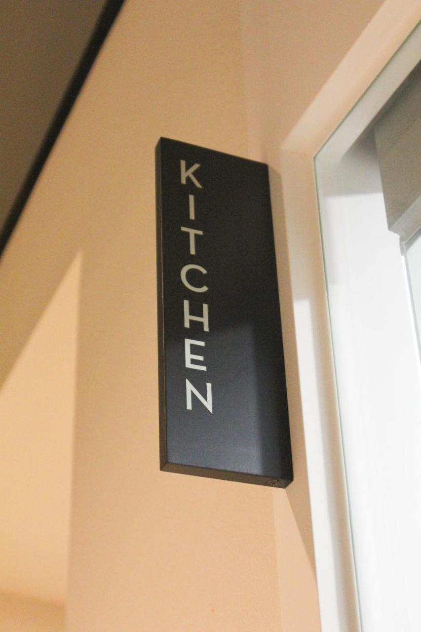 Uh Hotel Seoul Exterior photo