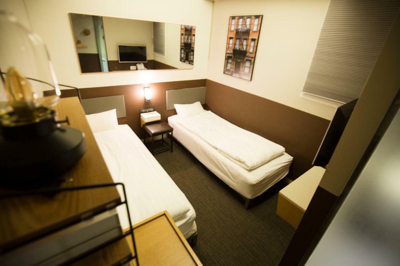 Uh Hotel Seoul Exterior photo