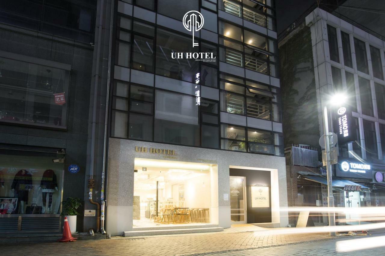 Uh Hotel Seoul Exterior photo