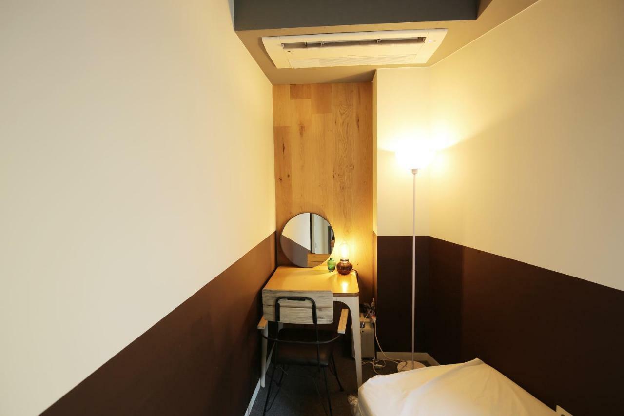 Uh Hotel Seoul Exterior photo
